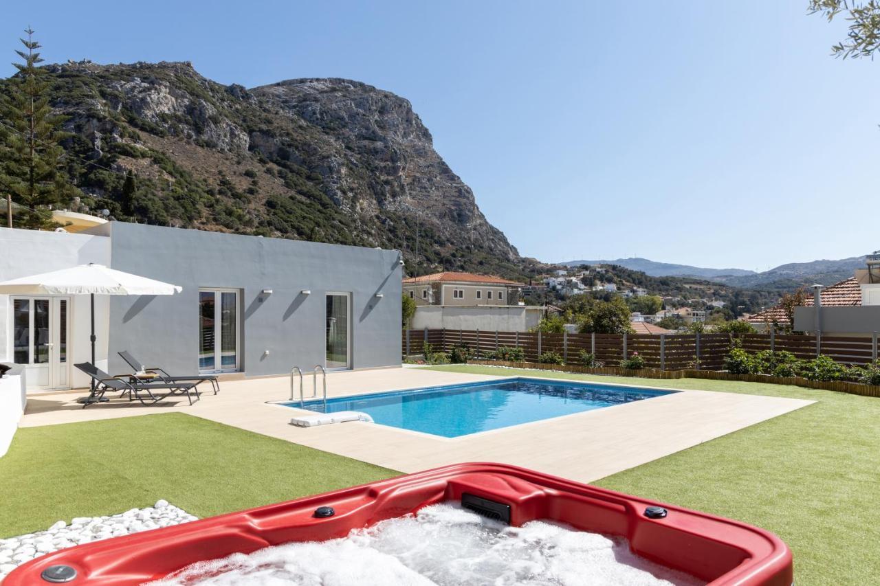 Villa Neonis Spilion Bagian luar foto