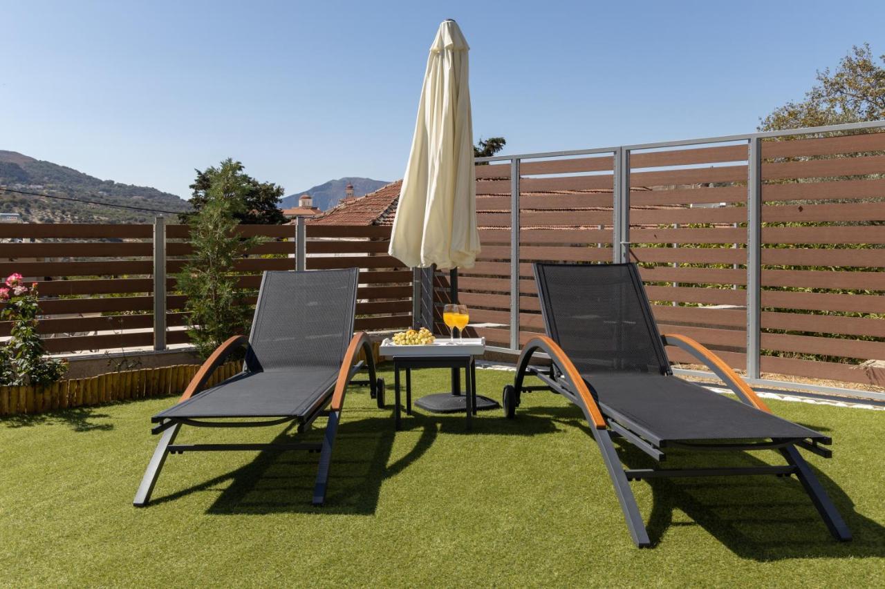 Villa Neonis Spilion Bagian luar foto
